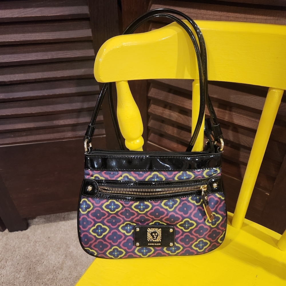 Stylish Black and Multicolor Women's Bag